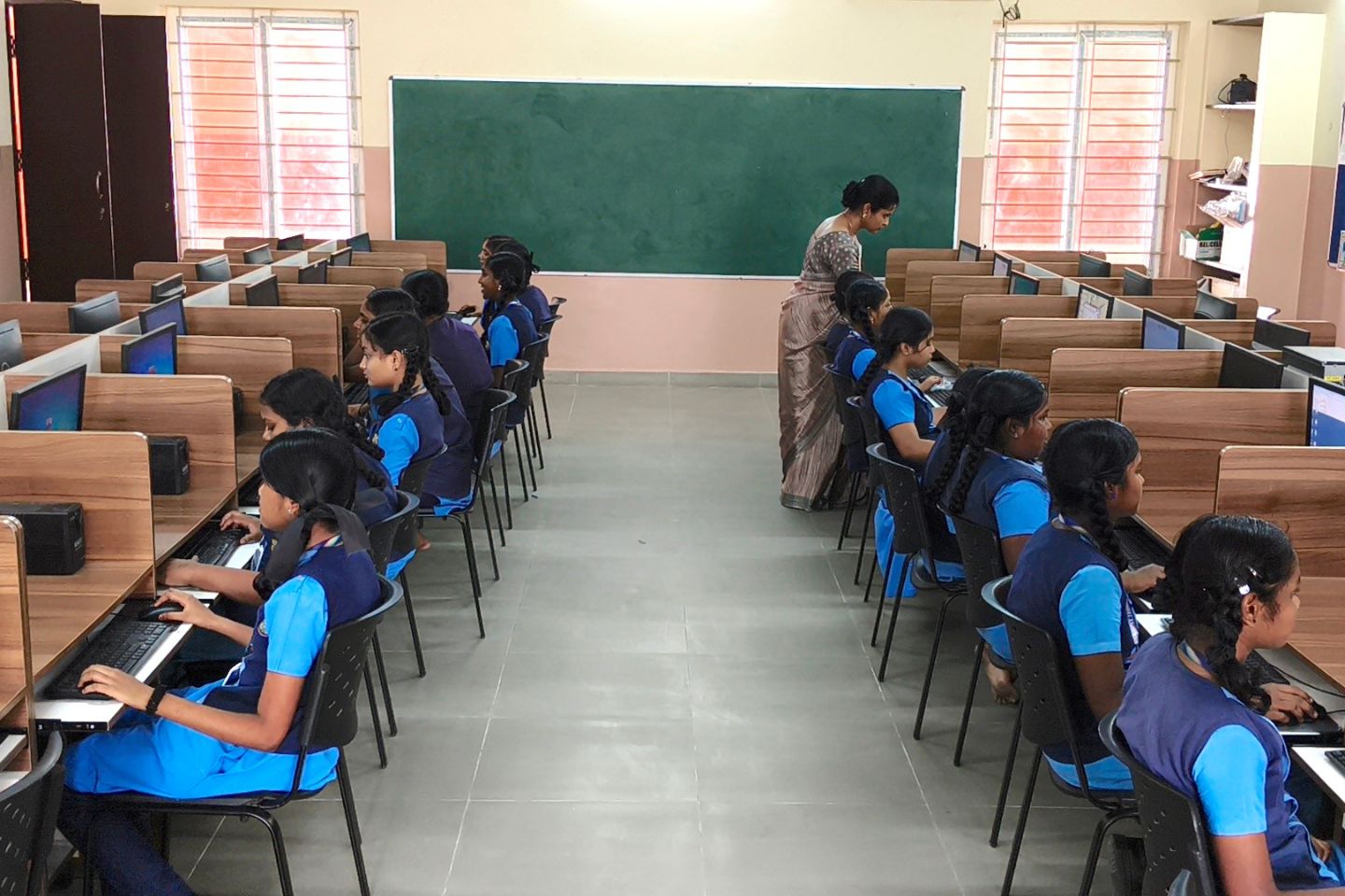 Lab-1-STAMS